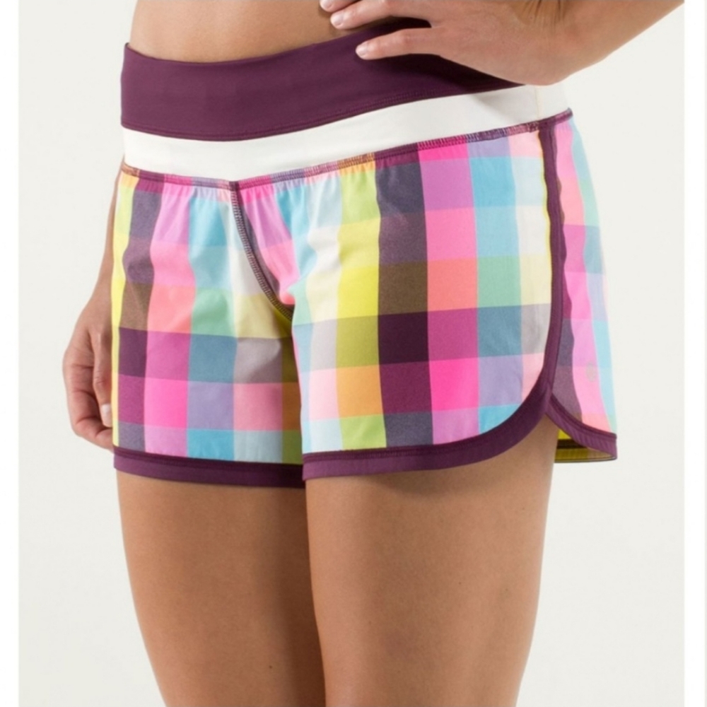 Lululemon Groovy Run Short Sea Check Plum Multi 6